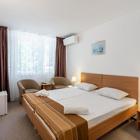 Hotel Neko Saturn Zewnętrze zdjęcie