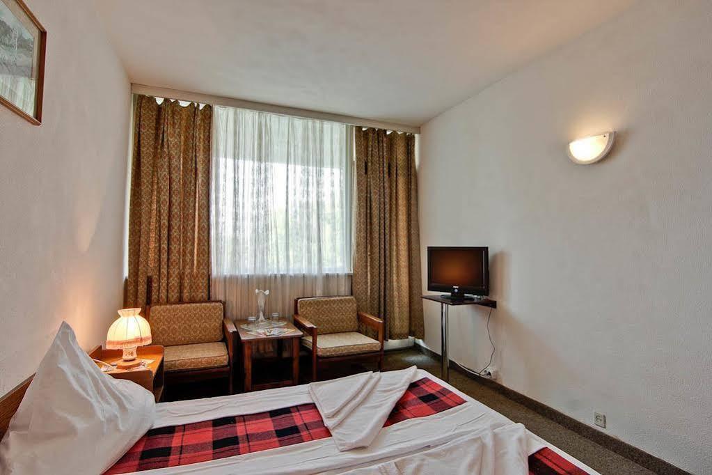 Hotel Neko Saturn Zewnętrze zdjęcie