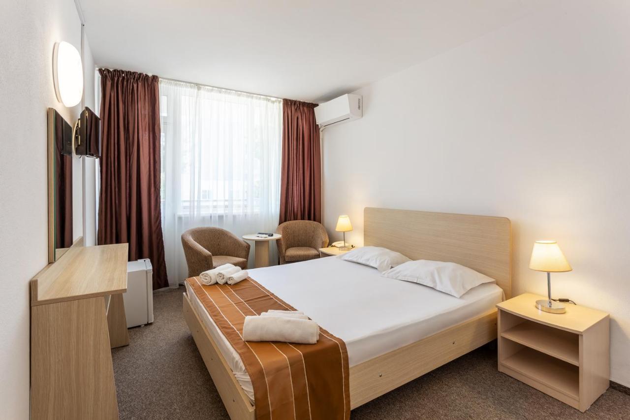 Hotel Neko Saturn Zewnętrze zdjęcie